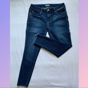 Women’s Mid Rise Skinny Jeans